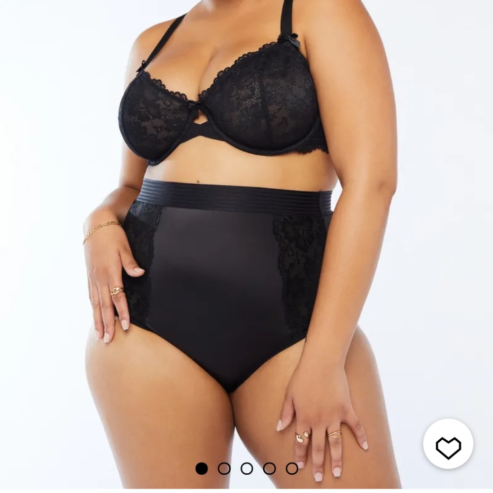 NWT Savage X Fenty Floral Lace High-Waist Brief